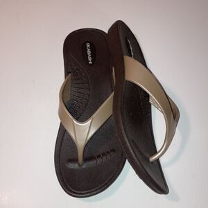 Okabashi  sandals